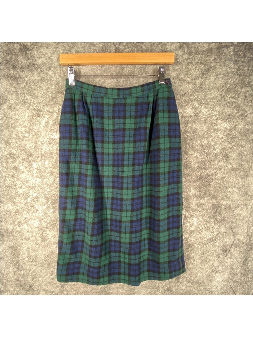 Vintage 80s Pendleton Blue Green Black Watch Tartan Pure Virgin Wool Skirt Med.